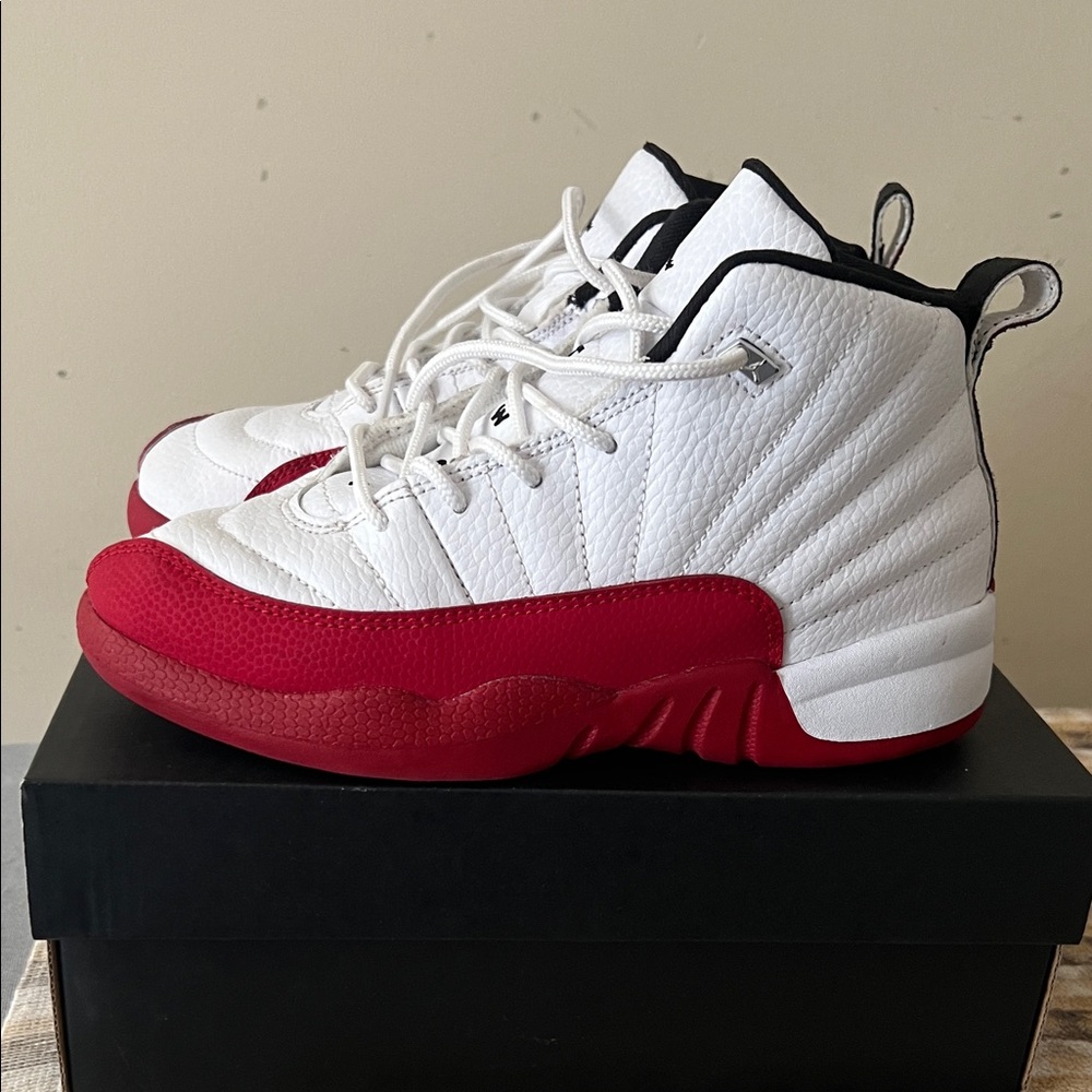 Jordan Retro 12 Kids White and Red Sneakers Size 2Y